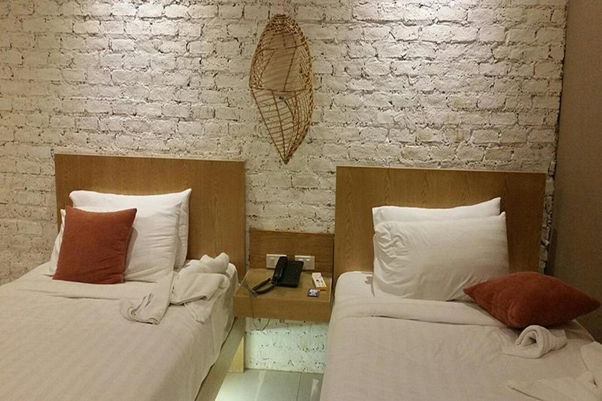The House Patong Hotel Ngoại thất bức ảnh